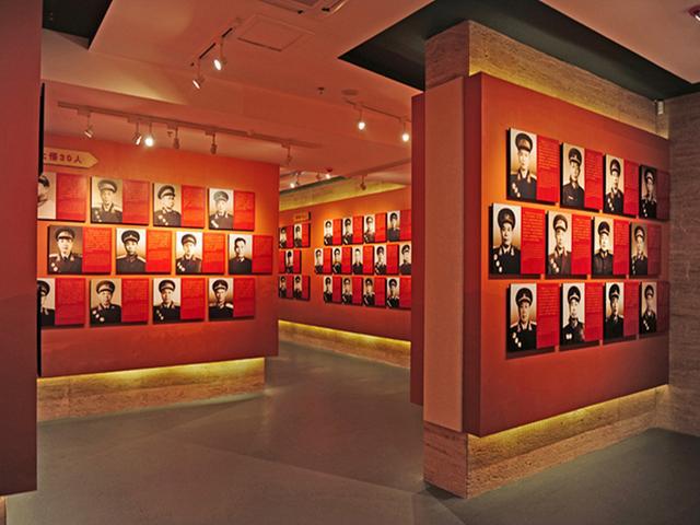 河南省唯一的將軍縣 曾走出43位開(kāi)國(guó)將軍 九龍?zhí)渡鷳B(tài)園